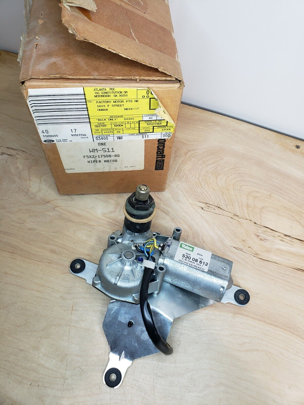 NOS OEM Ford Nissan Rear Wiper Motor 95 96 Various Villager Quest W/fixed Glass