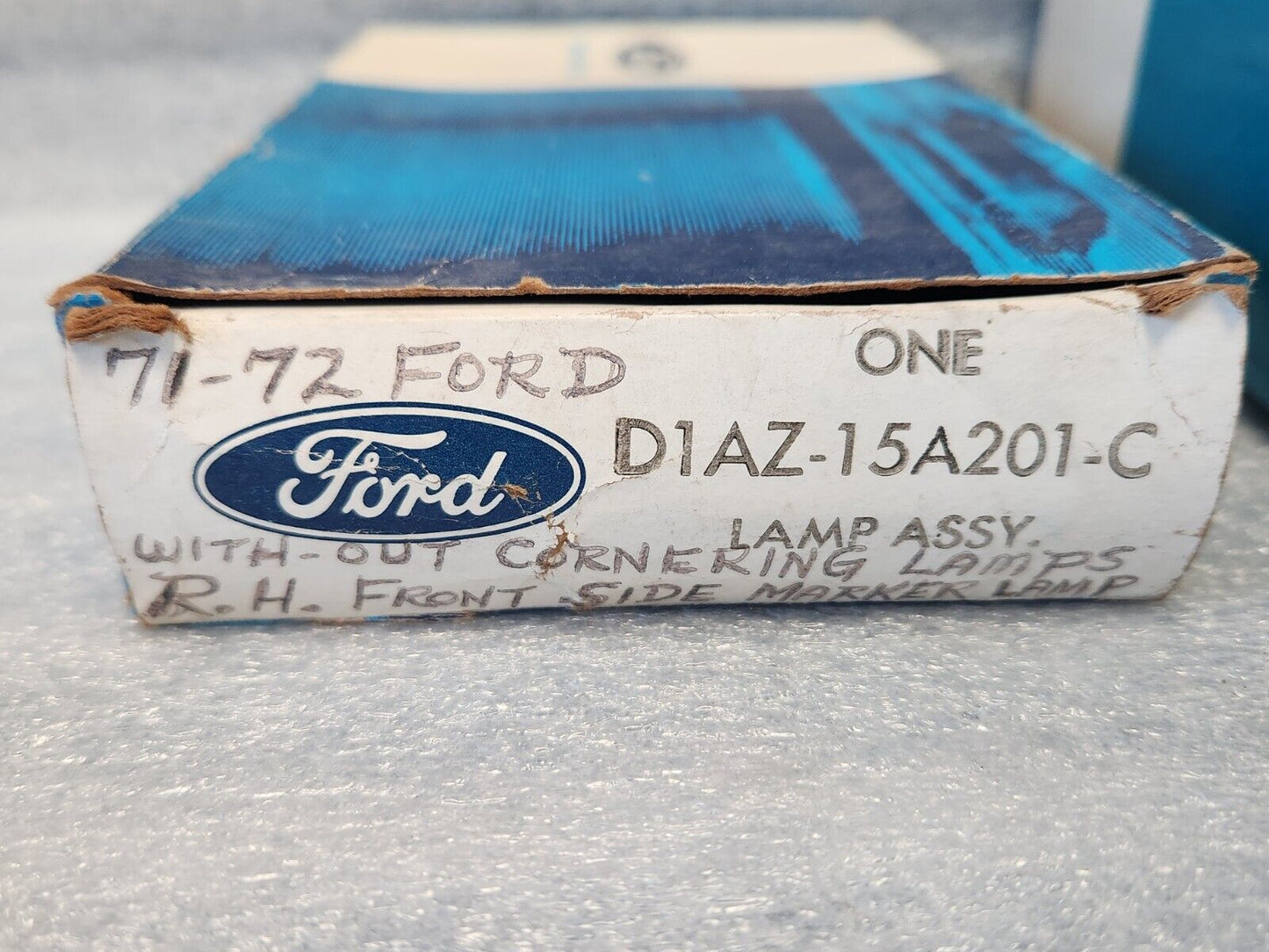 NOS OEM Ford 1971 1972 Pair Galaxie 500 LTD Front Fender Marker Lamps Lenses