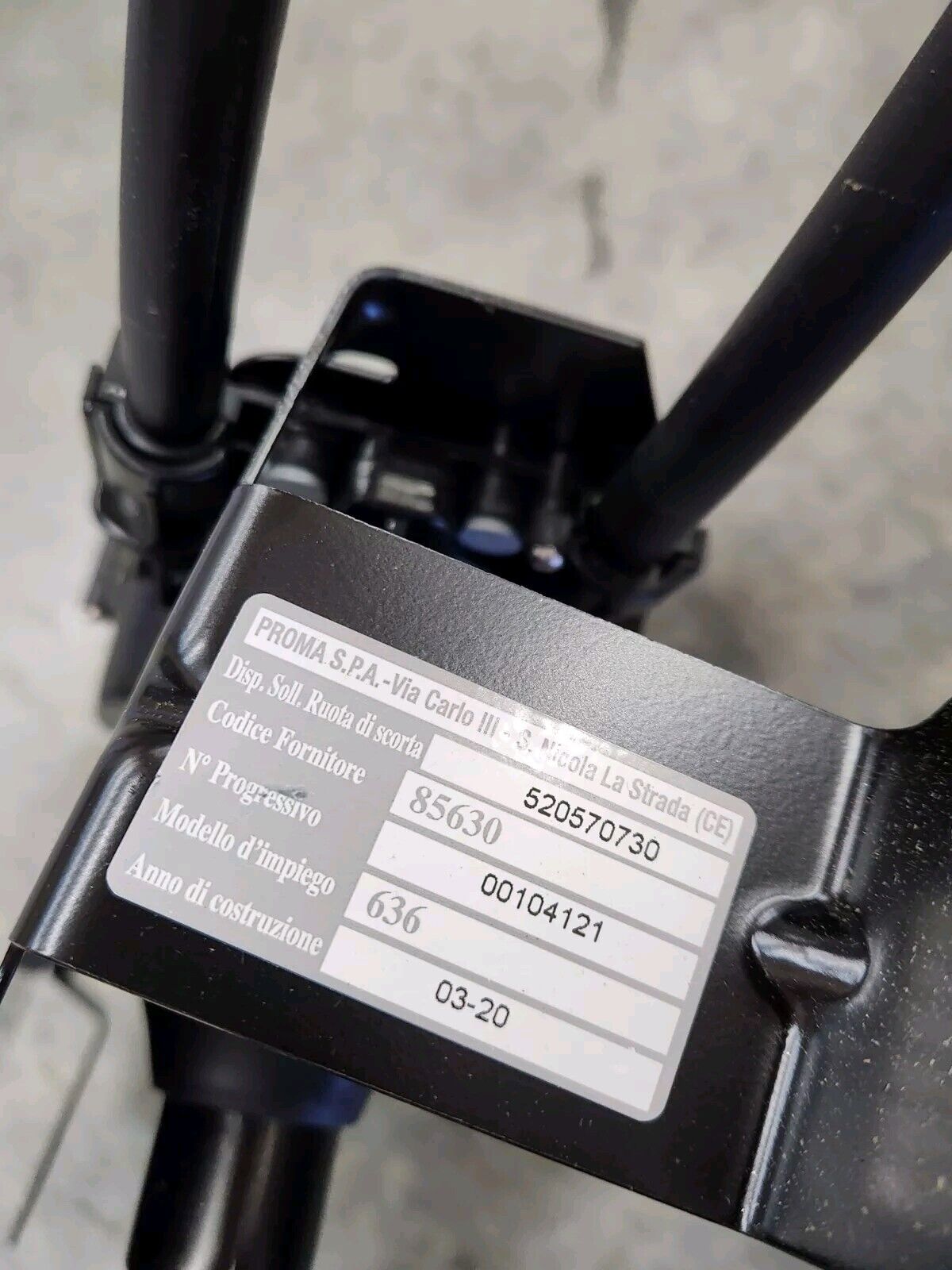 15-22 RAM PROMASTER CITY SPARE TIRE CARRIER WINCH HOIST GENUINE MOPAR 68421527AA