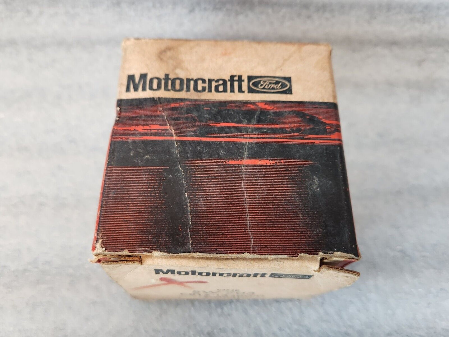 NOS OEM 1968-76 FORD P350 400 LOW AIR PRESSURE BRAKE SWITCH SW703   C8TZ-13480-D