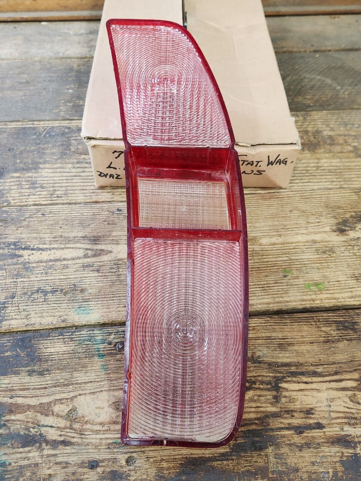 Ford LTD & Country Squire Wagon 1971-72 Tail Light Lens Assembly Left Side