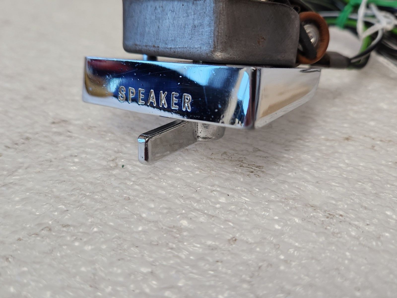 8253299