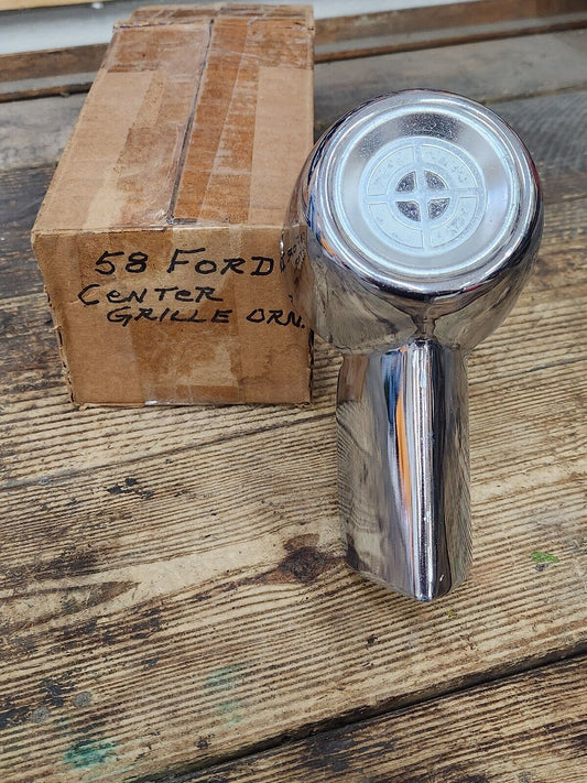 1958 FORD FAIRLANE 500 SKYLINER FRONT GRILLE BAR CENTER GUARD ORNAMENT