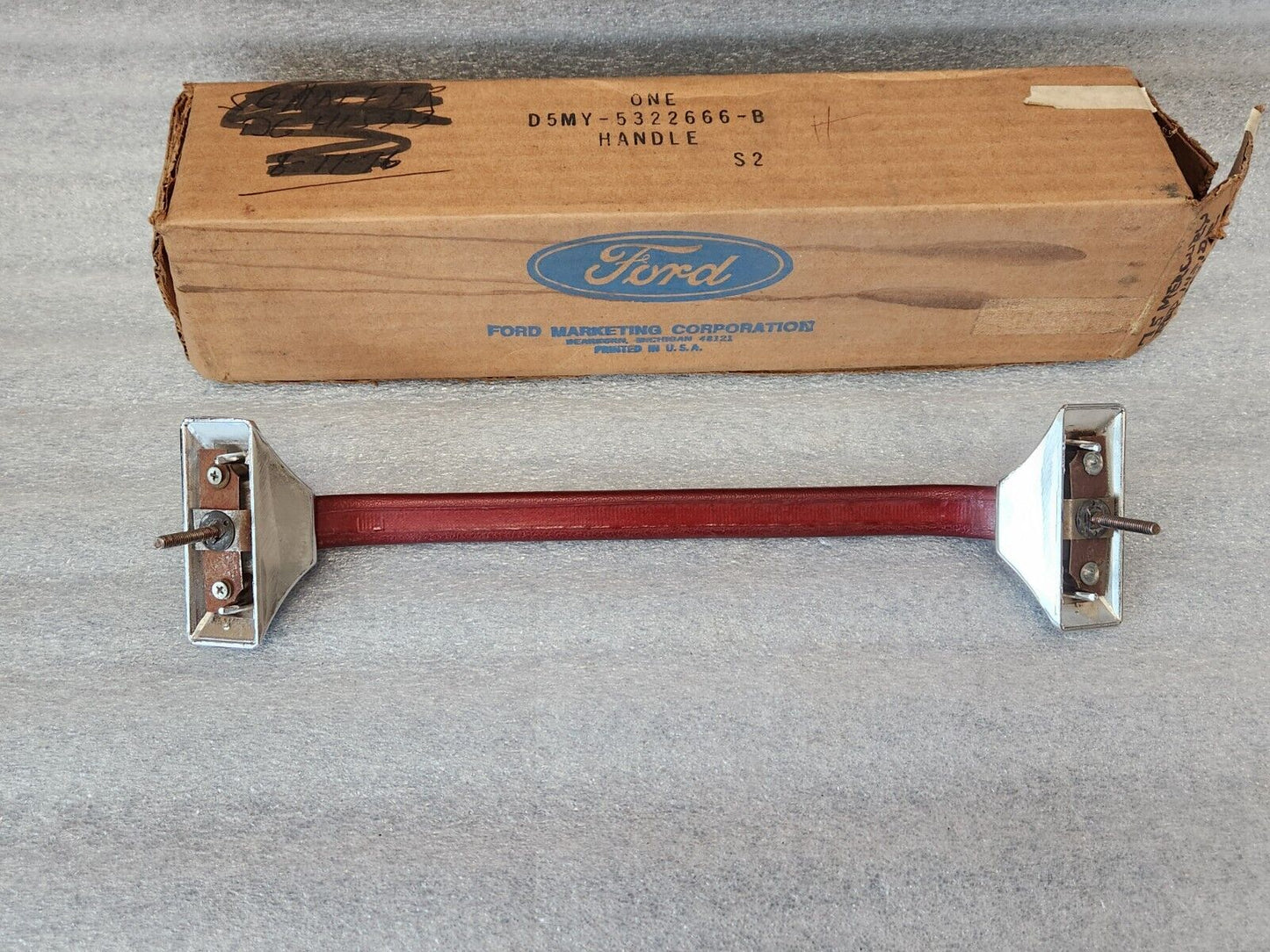 NOS 1975 1976 Mercury Grand Marquis Brougham DOOR PULL STRAP HANDLE Burgundy