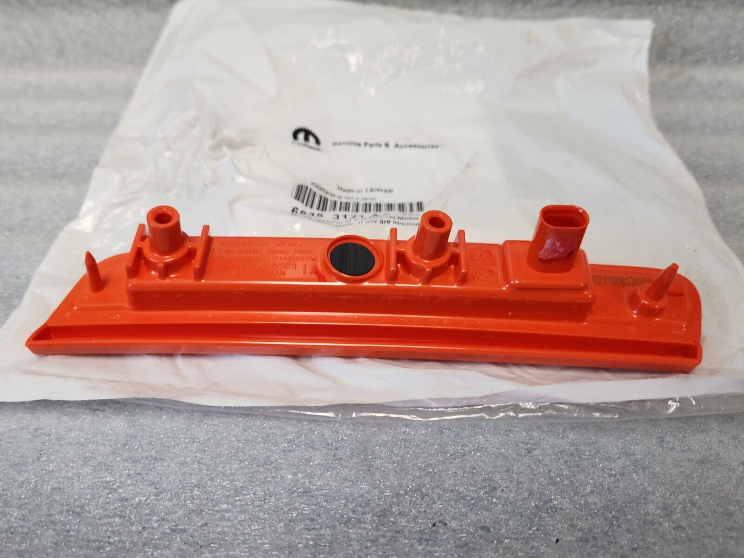 NEW 2022 2023 Jeep Wagoneer Grand Wagoneer Side Marker Light Driver Side Front