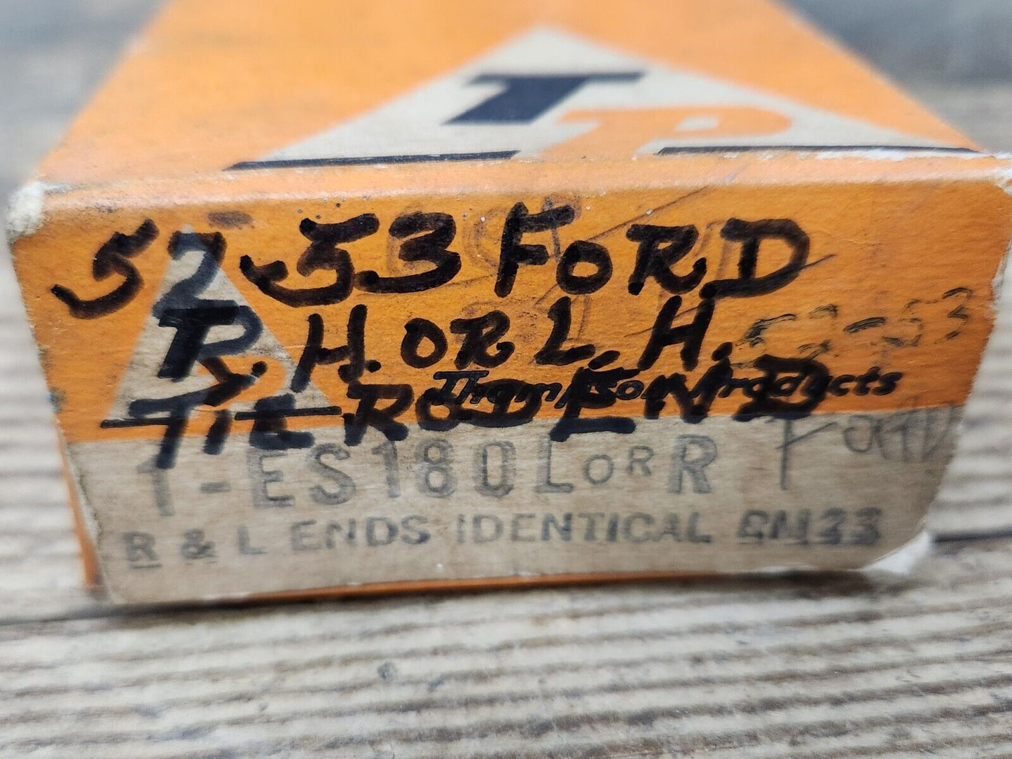 1952 1953 Ford Passenger Car RH or LH Tie Rod End NORS NEW USA MADE ES180