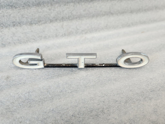 7681627
