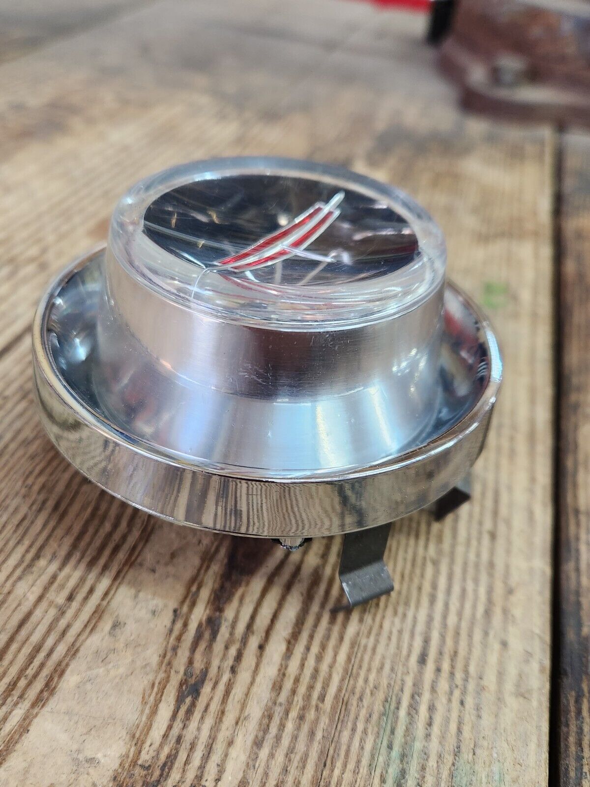 1963 Oldsmobile 88 98 Starfire Steering Wheel Center Horn Cap GM # 587638