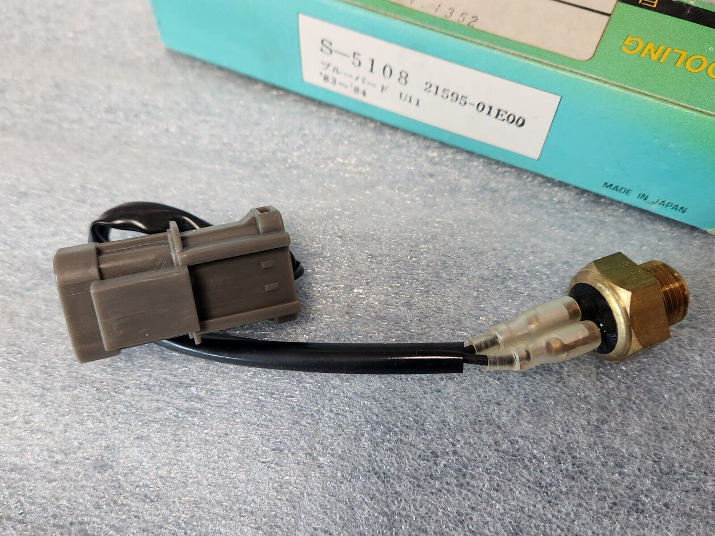 NEW NOS Cooling Fan Switch Lower for NISSAN  Beck/Arnley 201-1352 Japan