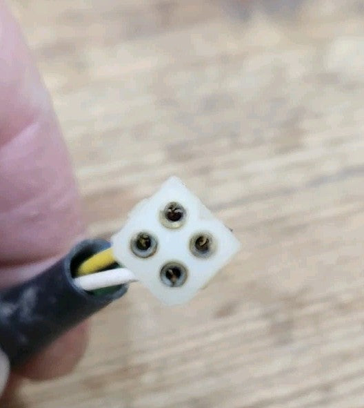 8305961