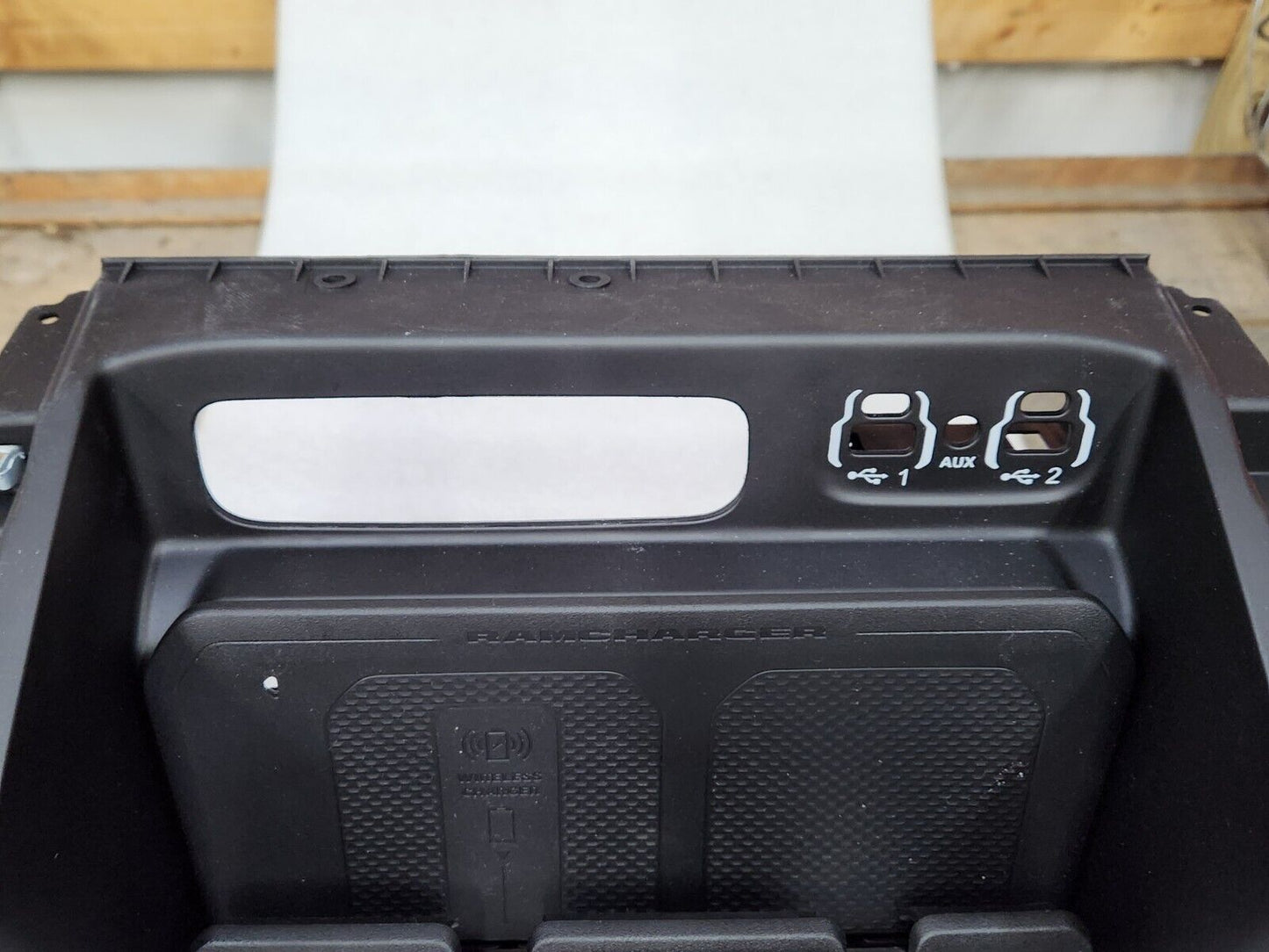 NEW 2019-23 DODGE RAM TRX BIG HORN CENTER CONSOLE MEDIA 115V USB WIRELESS BEZEL