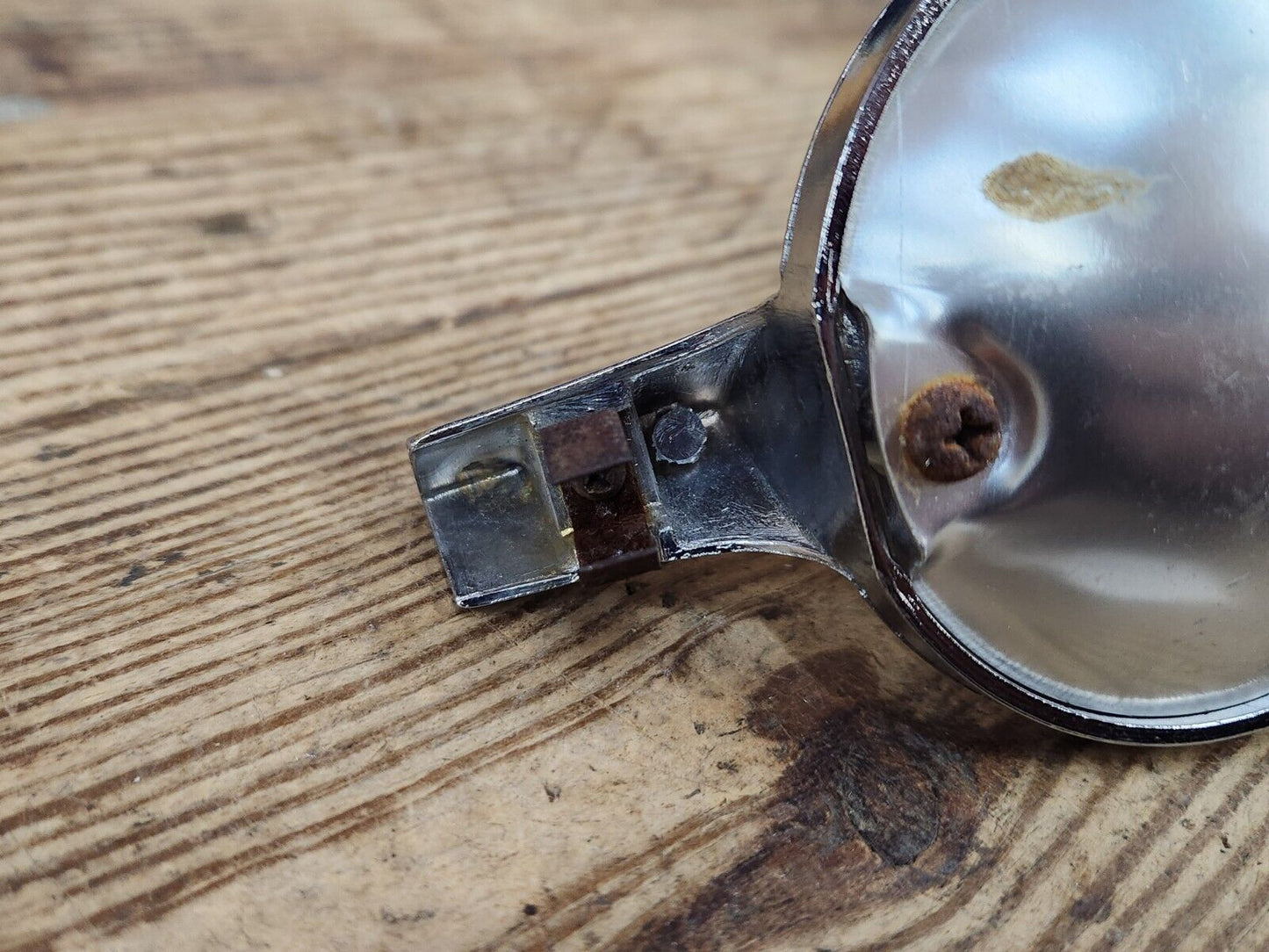 1959 BUICK STEERING WHEEL CENTER EMBLEM CAP POWER STEERING NICE!