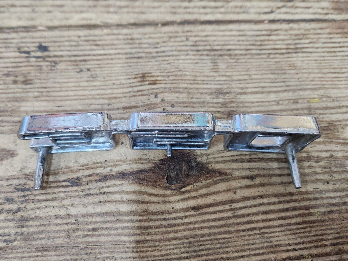 NOS OEM GM 1969Chevrolet Camaro 350 Fender Emblem Badge LH 3938669