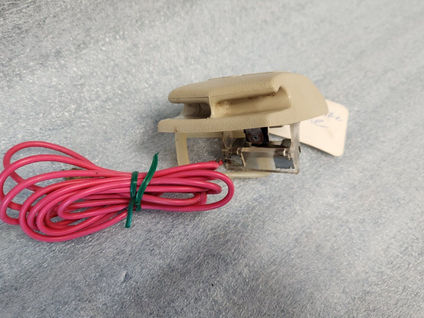 1971-1973 Buick Sun Visor Clip Retainer Mount Courtesy Map Light Lamp w. Harness