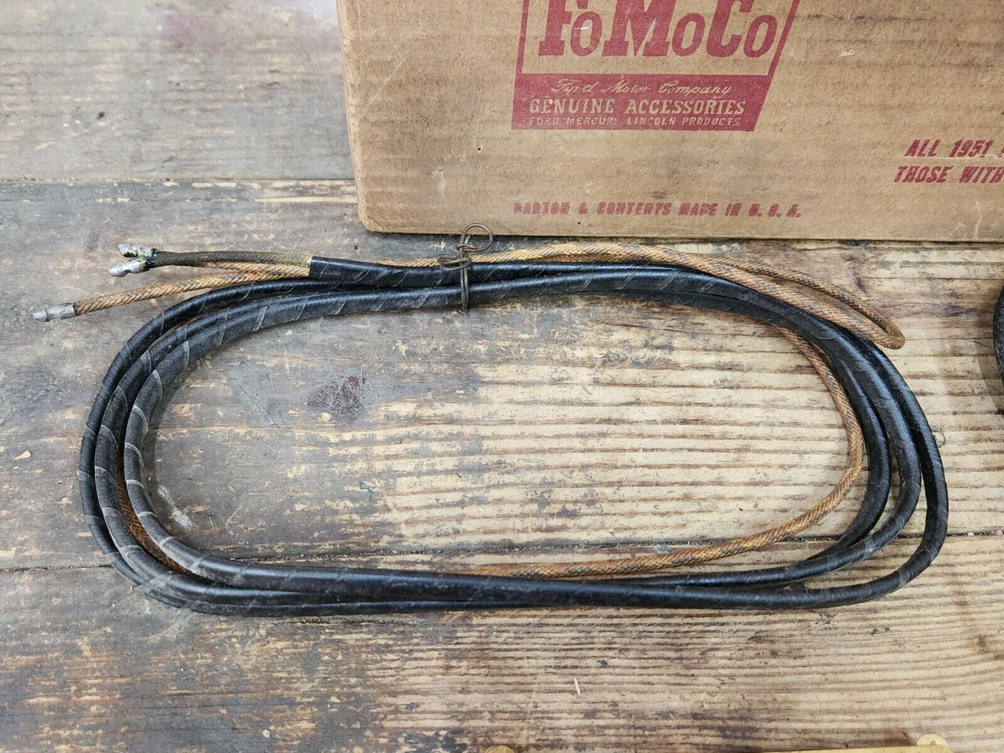 1951 Ford Passenger Car NOS ACCESSORY DIRECTIONAL TURN SIGNAL INDICATOR KIT M/T