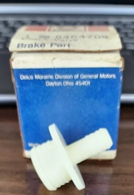 NOS OEM 1963 Corvette GM Delco Power Brake Booster Check Valve NCRS 5464705