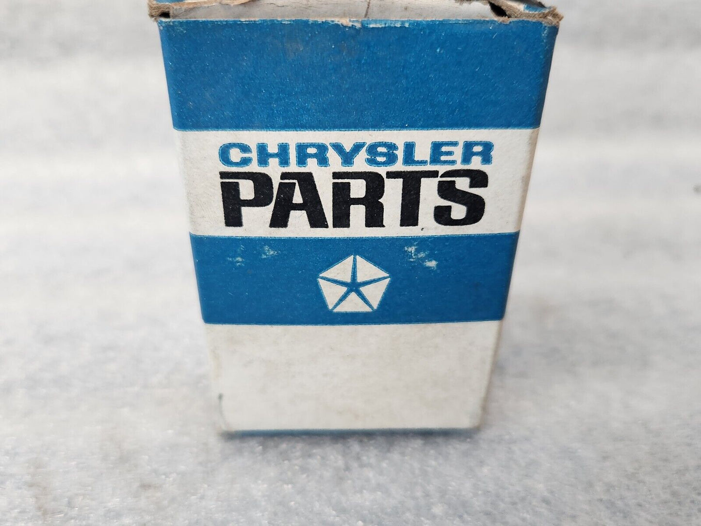 NOS GENUINE Mopar Chrysler 1967-73 C-Body A/C EPR Valve Gasket Terminal 2837403