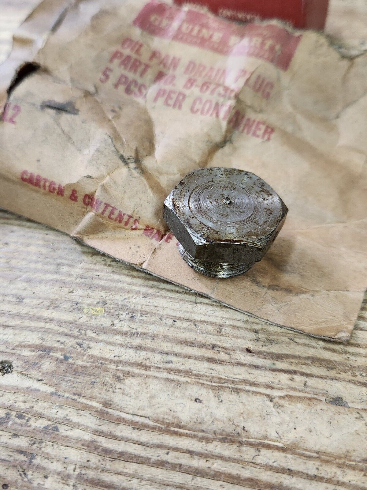 NOS OEM 1932-38 Ford V8 Flathead 1937 60hp 1929-34 4 cyl. Oil Drain Plug B-6730