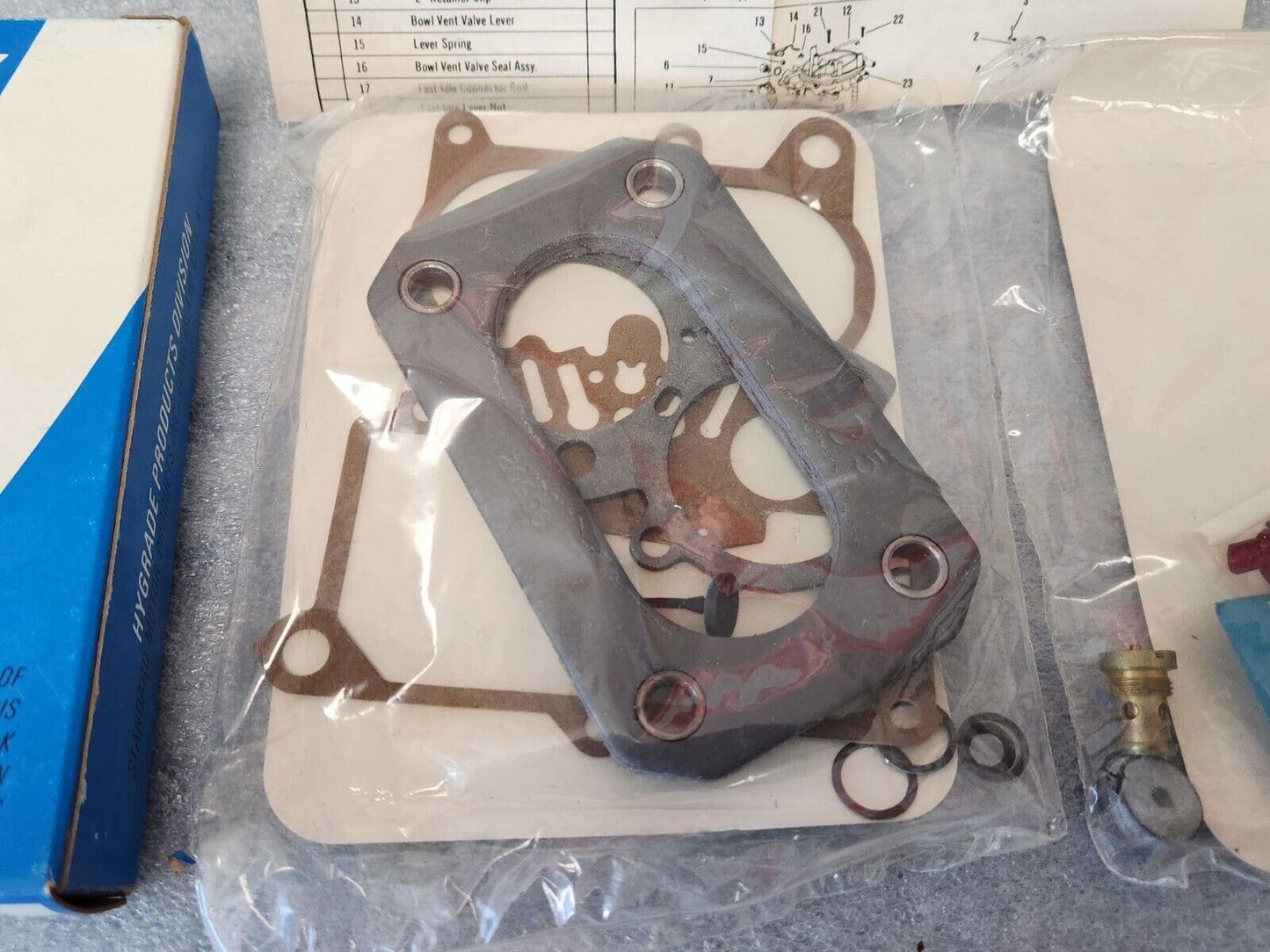 NEW Holley 2210 2 Barrel Carburetor Rebuild Kit 1969-1972 Chevy 68-72 Pontiac