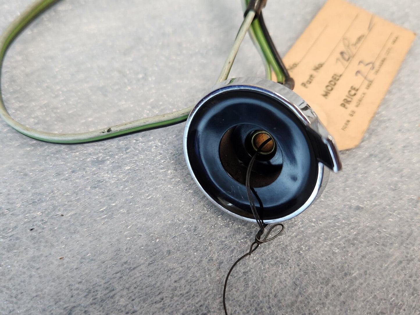 NOS 1973 74 75 Impala Caprice Radio Fader Control Dial Rear Speaker GM 7934061