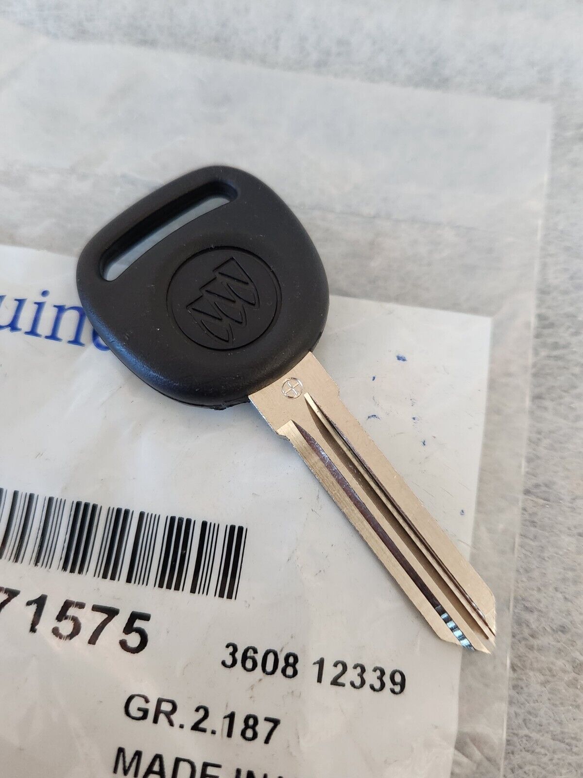 GM OEM NOS 15871575 Door Lock Ignition Key Uncoded 2005-2010 Buick