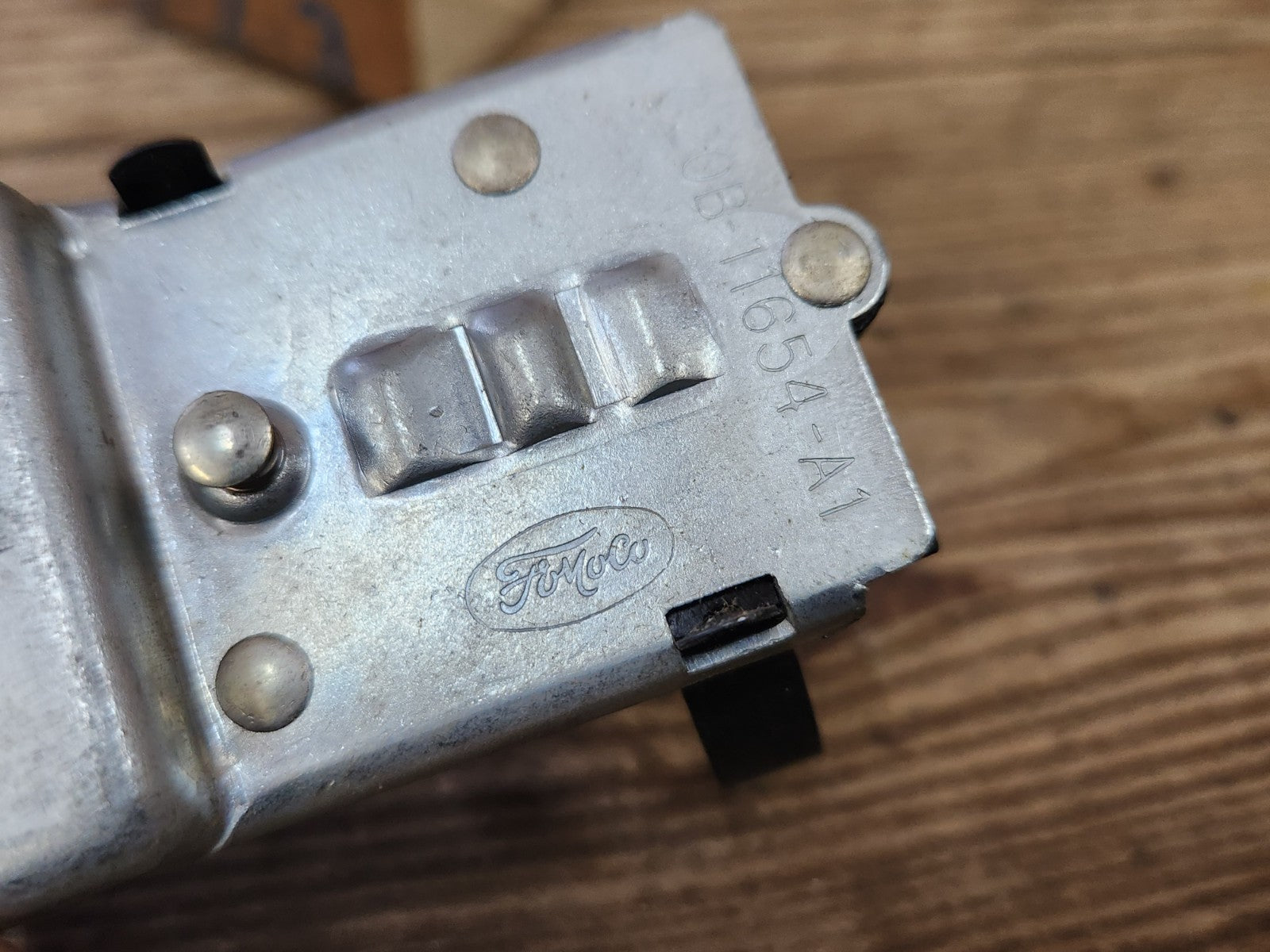 8005951