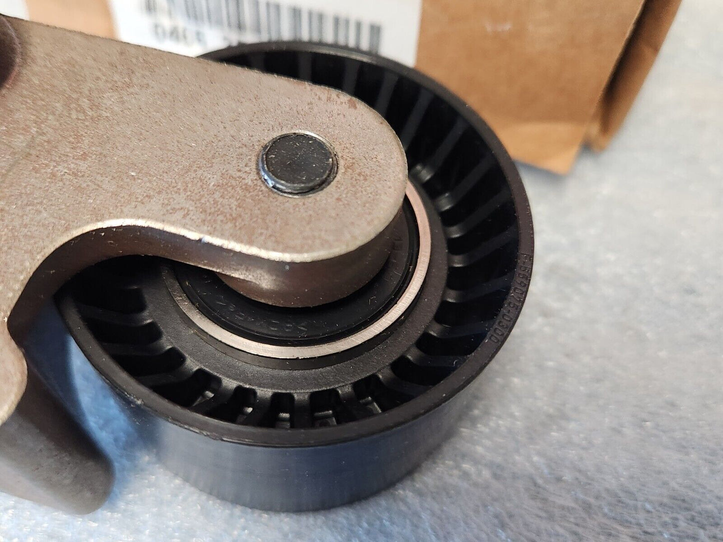 NEW Genuine Mopar 01-11 Dodge Chrysler V6 Pivot Tensioner Arm 04663515AD