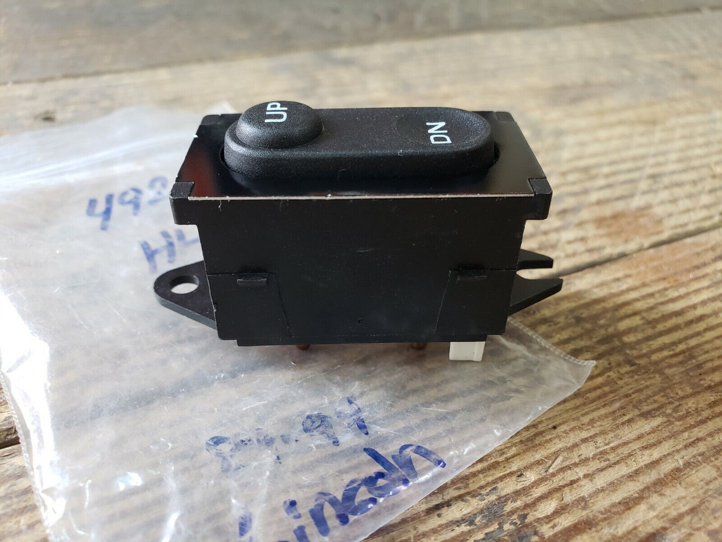 NEW 1989-1994 LINCOLN CONTINENTAL POWER WINDOW SWITCH RH FRONT FORD
