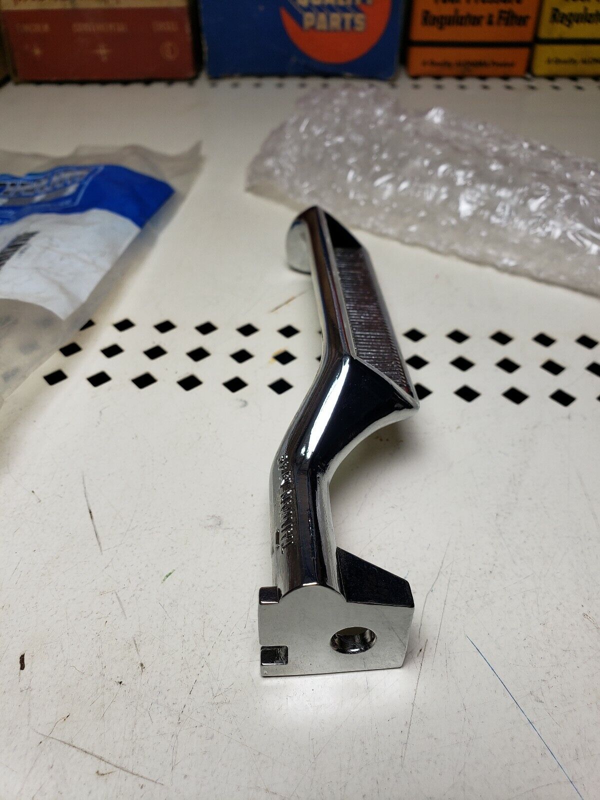 NEW 1980-86 Ford Truck Bronco inside door handle RH E0TZ-1022600B NORS Free Ship