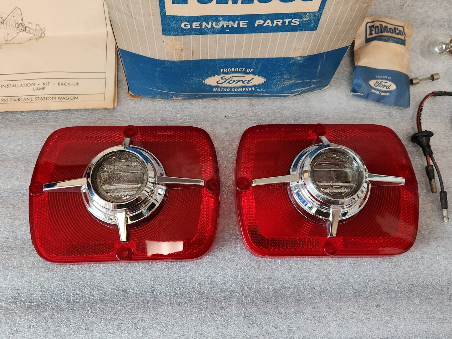 NOS OEM 1965 Ford Fairlane Station Wagon Back Up Light Kit C5OZ-15499-A FoMoCo