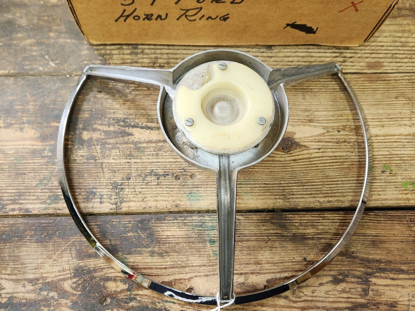1959 FORD FAIRLANE 500 GALAXIE RANCHERO STEERING WHEEL HORN RING