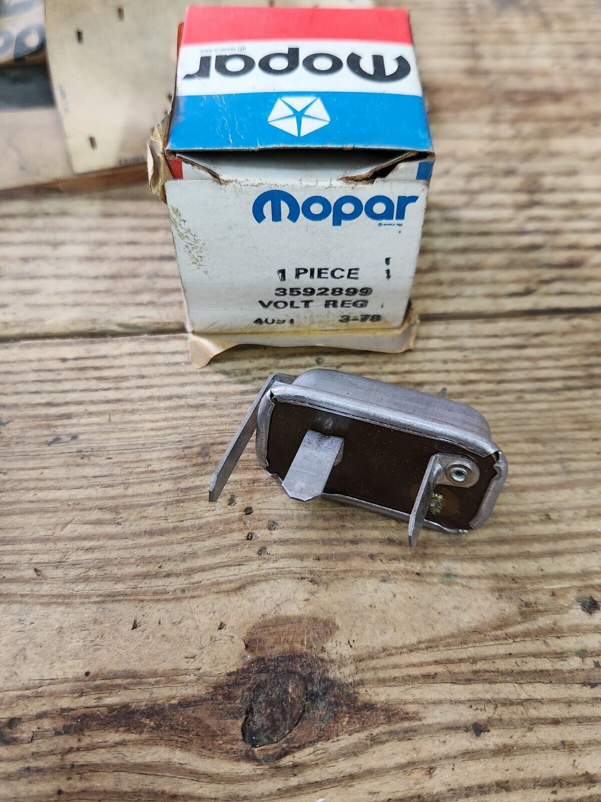 NOS OEM 1962-75 Mopar Dodge Instrument Gauge Cluster Voltage Regulator 3592899