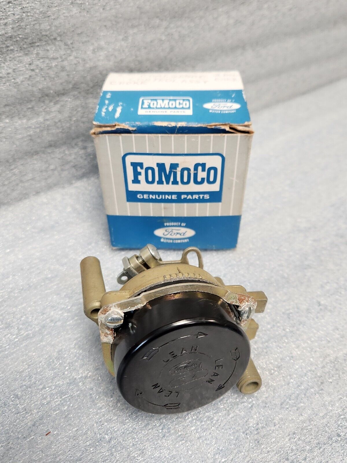 NOS OEM 1960 Ford Fairlane Galaxie Carburetor Choke Control 292 V8   C0AE-9850-C