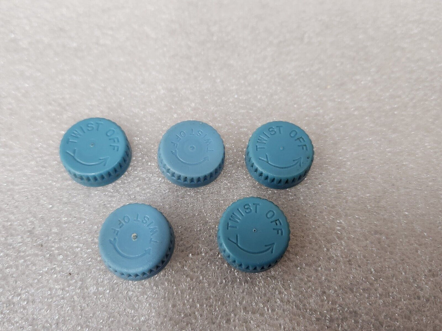 GM Power Window Seat Switch Blue Twist Lock Nut Connector Retainer 1970's 1980's