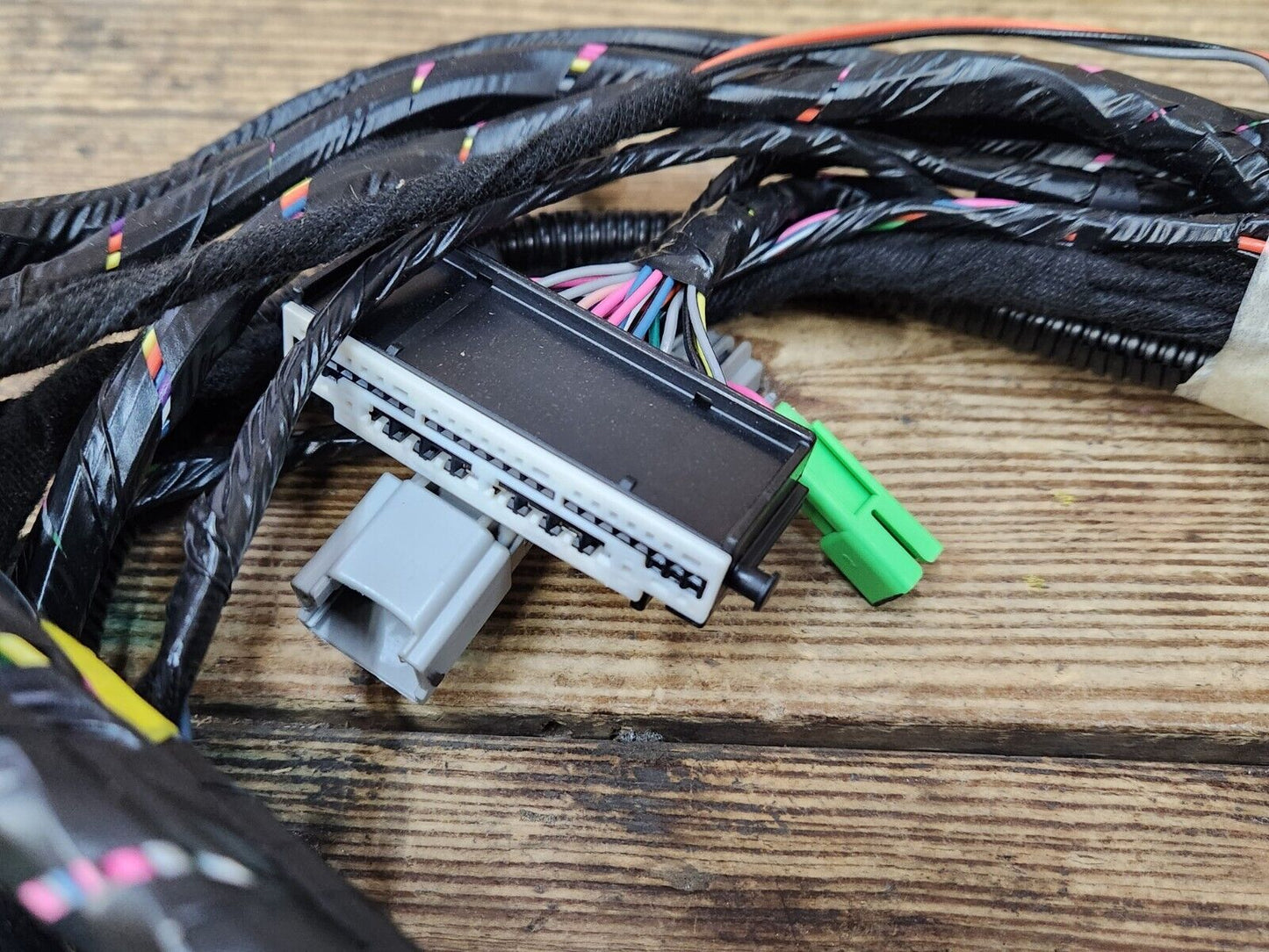 NEW Genuine GM 2013-2017 Equinox Terrain Dome Lamp Wiring Harness 84166147