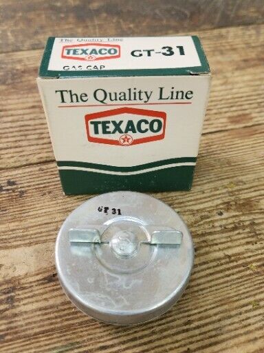 NOS NORS C6OZ-9030-A NEW 1966 - 1969 FORD FAIRLANE TORINO GAS CAP TEXACO GT-31