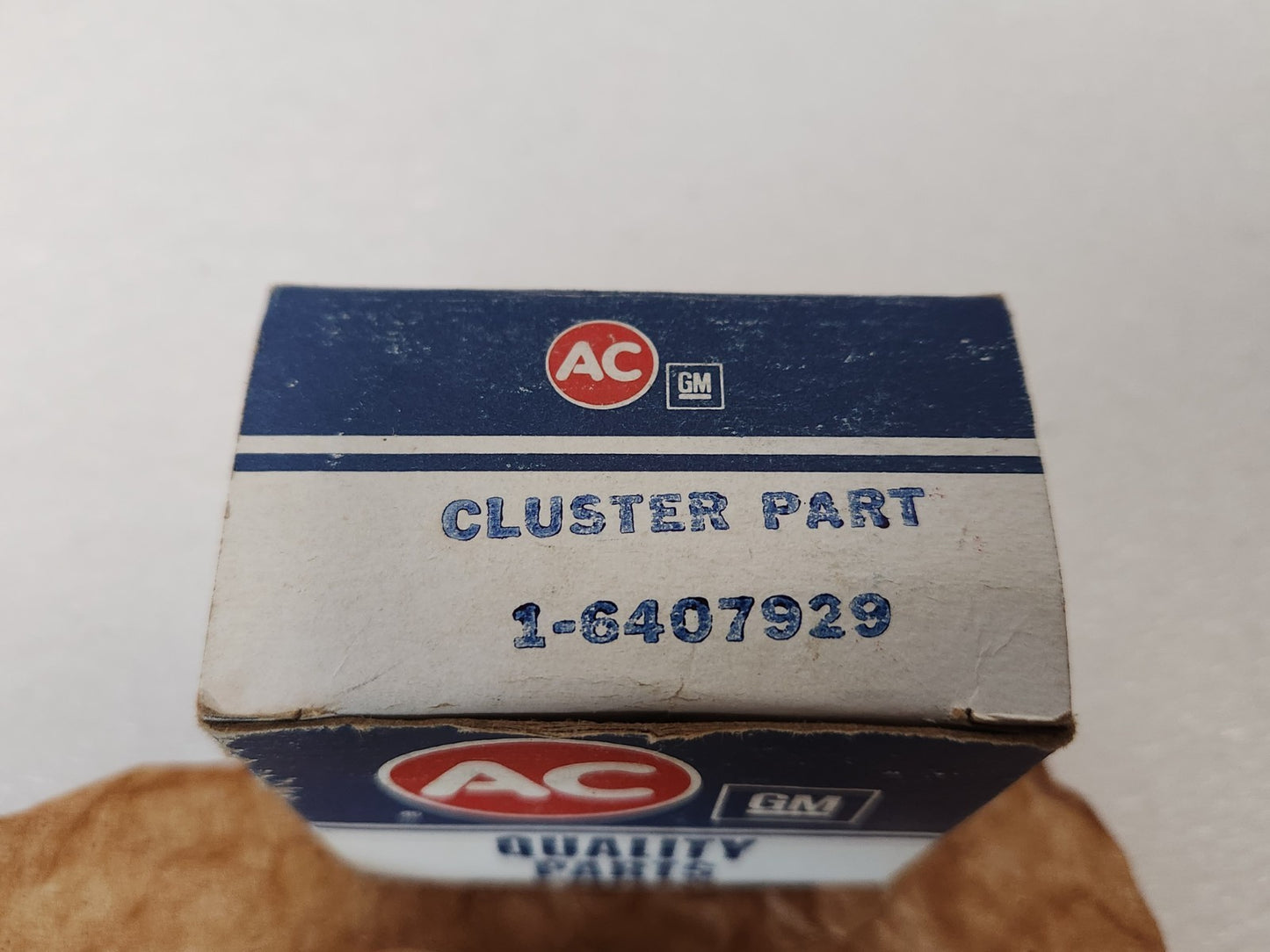8055749