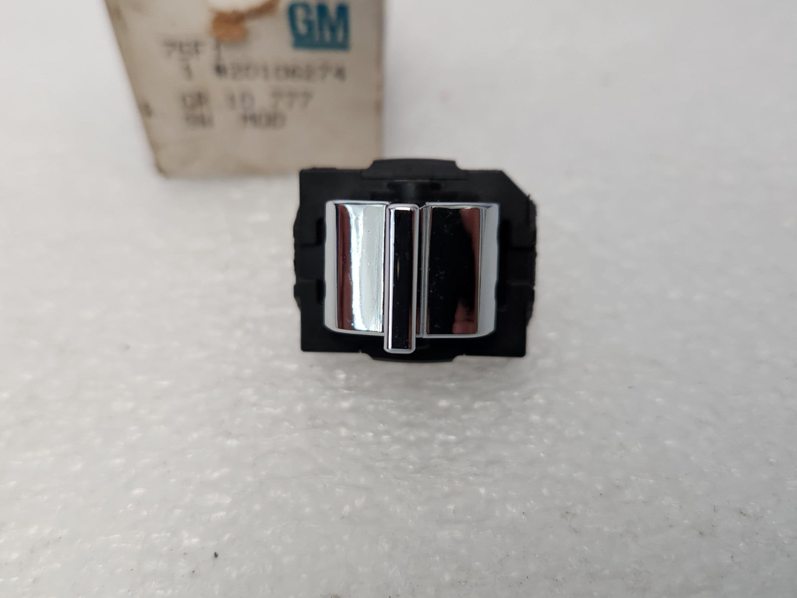 7975694