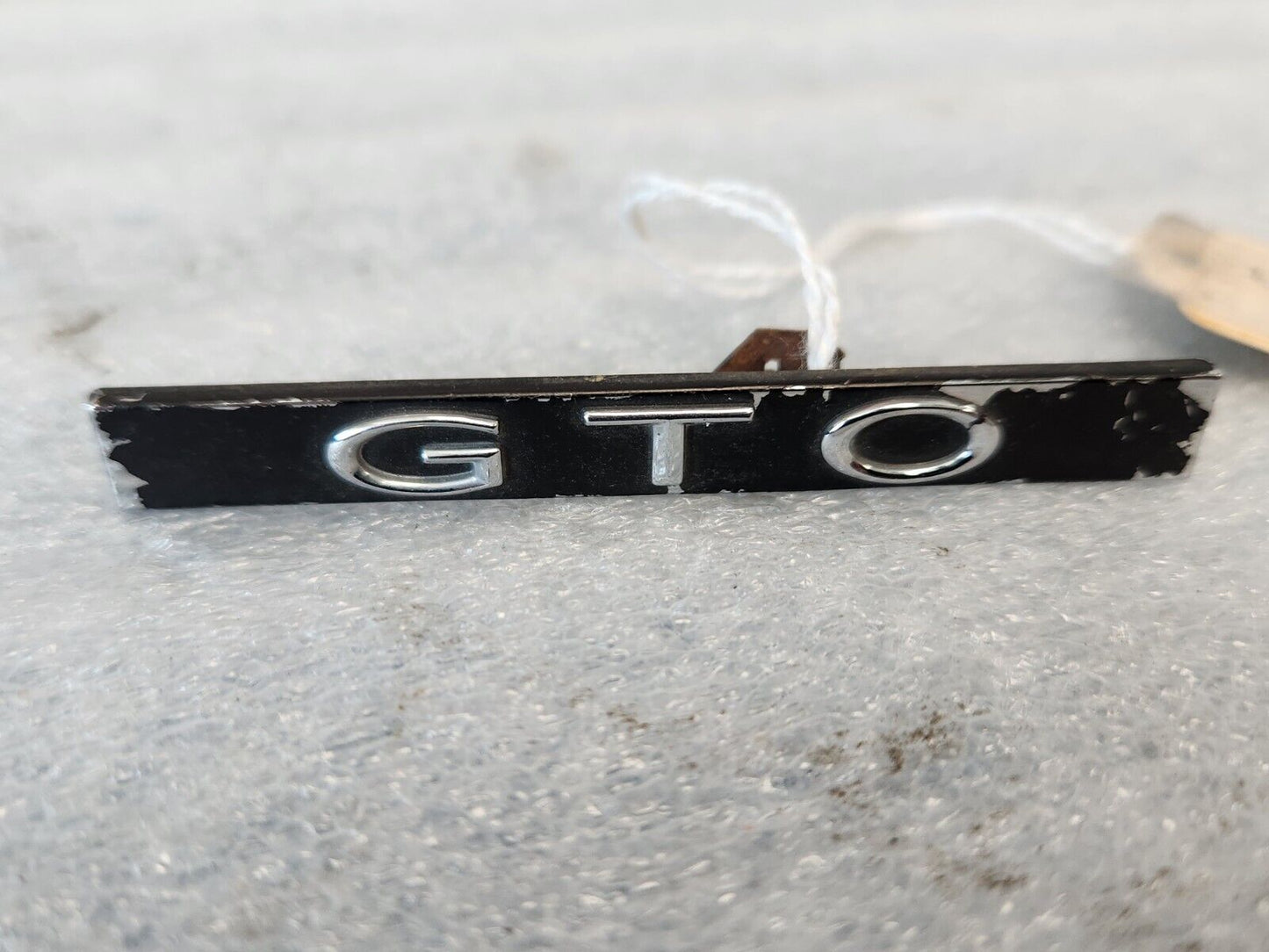 OEM GM GTO Door Panel Emblem Trim 1973 Pontiac GTO 9622422