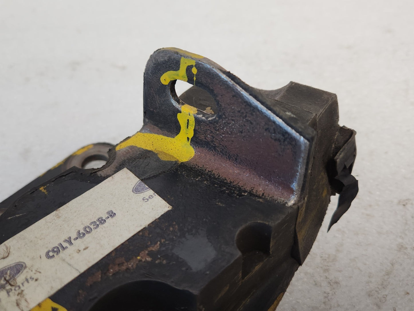 8253137