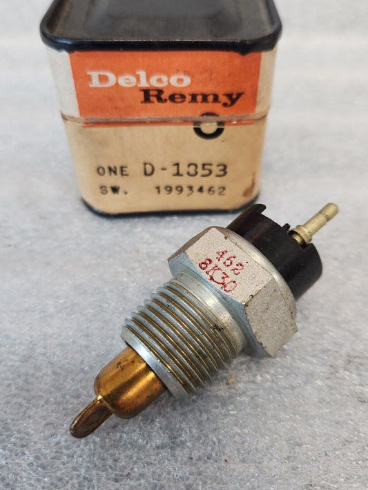 NOS OEM 1962-66 Chevy II NOVA CHEVELLE  Temperature sending unit switch 1993462