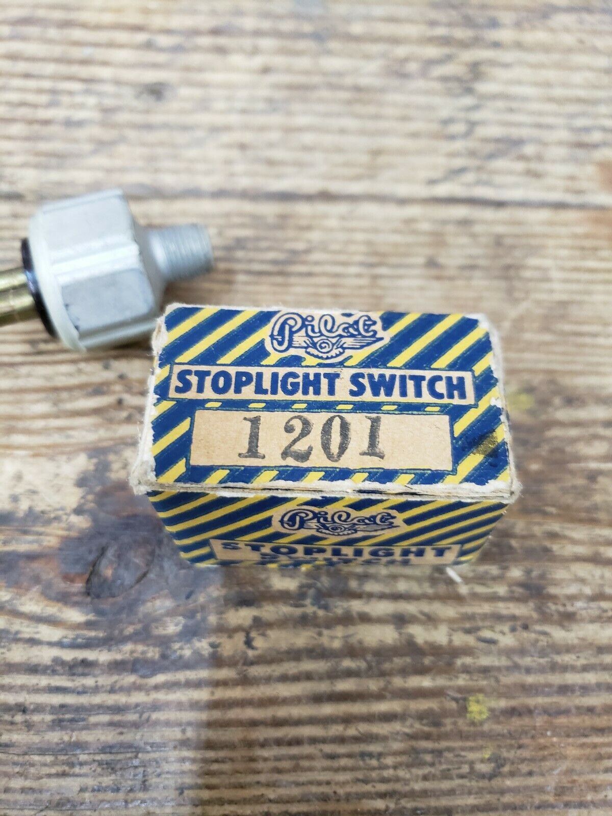 33-40 Buick Chevrolet GMC Oldsmobile Pontiac Stoplight Switch NORS Pilot 1201