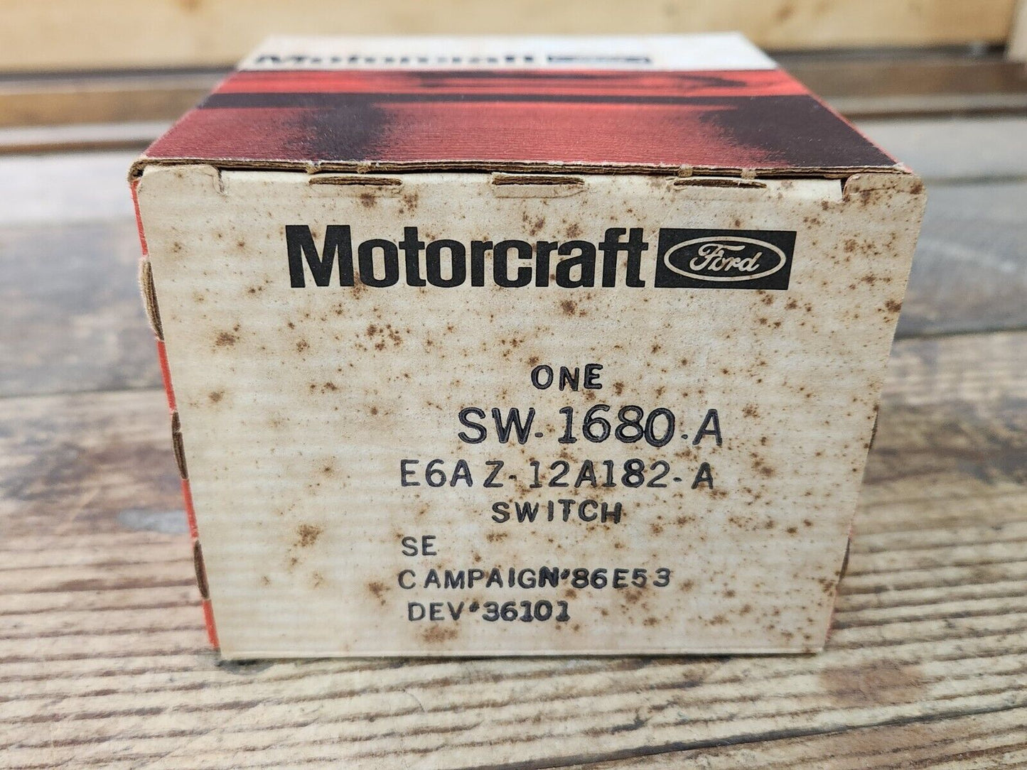 NOS 81-85 LTD Marquis Granada Monarch 4.2 5.0 DISTRIBUTOR MODULATOR SENSOR VALVE