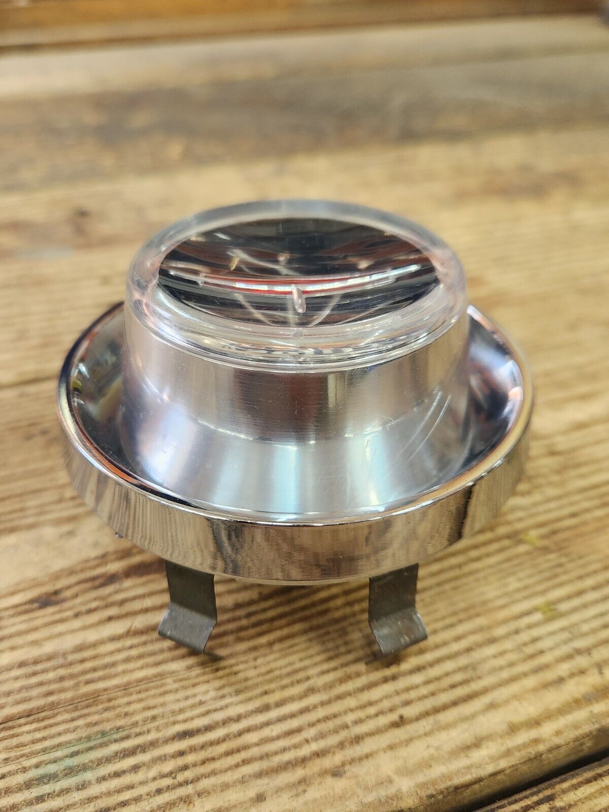 1963 Oldsmobile 88 98 Starfire Steering Wheel Center Horn Cap GM # 587638