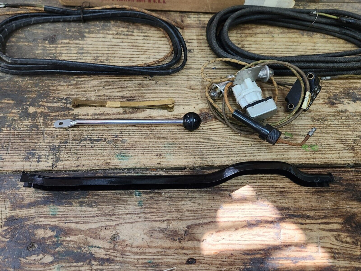 1951 Ford Passenger Car NOS ACCESSORY DIRECTIONAL TURN SIGNAL INDICATOR KIT M/T