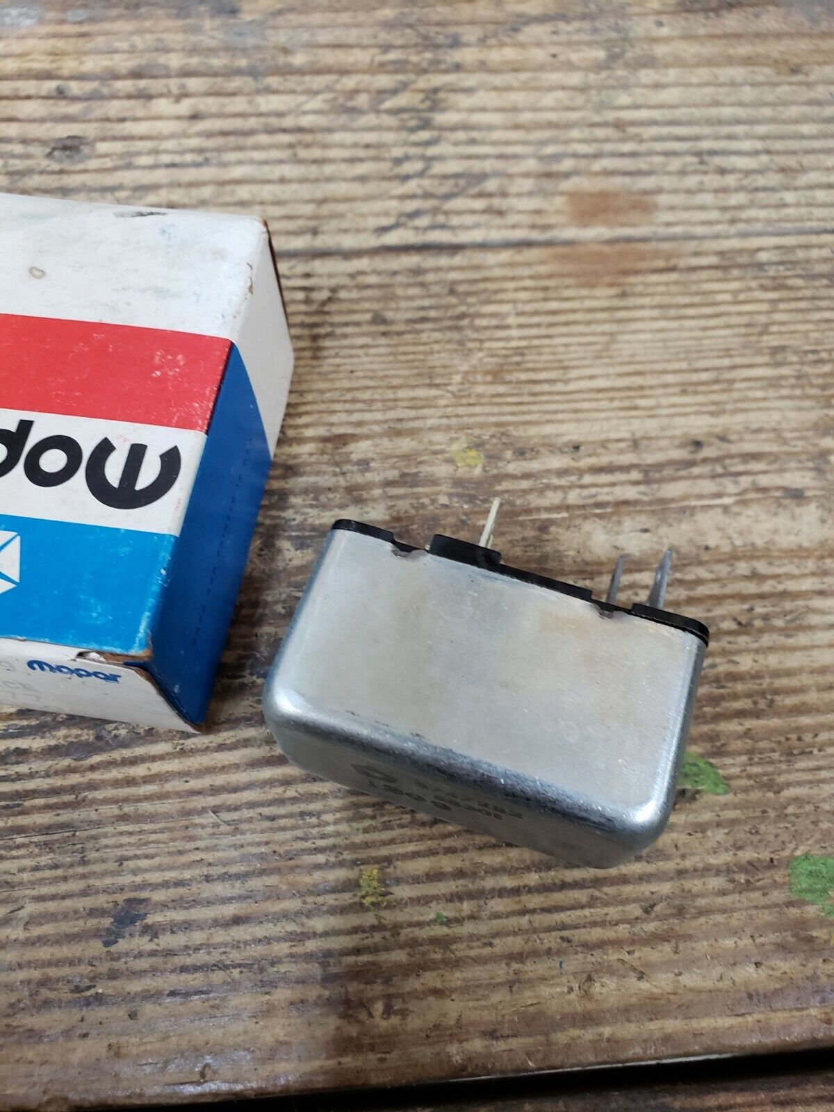 NOS MOPAR 1974 1975 DODGE PLYMOUTH A/C BLOWER MOTOR RELAY # 3780596