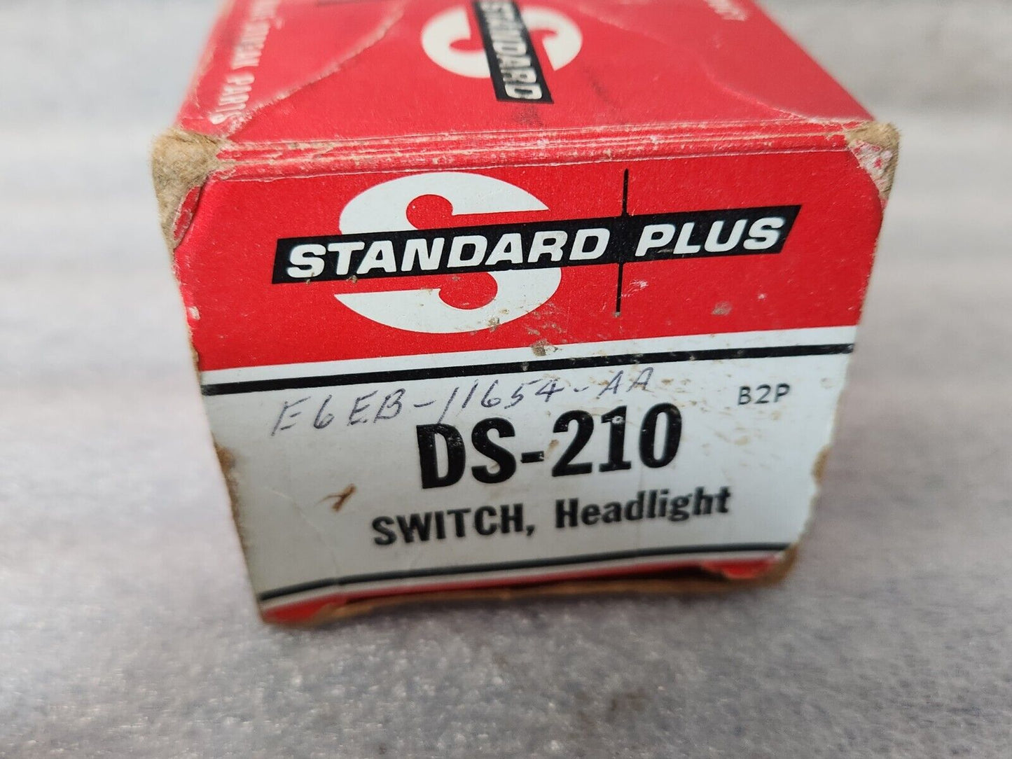 NOS Headlight Switch 1989-1993 Thunderbird Cougar E6EB-11654-AA w/o Auto Lights