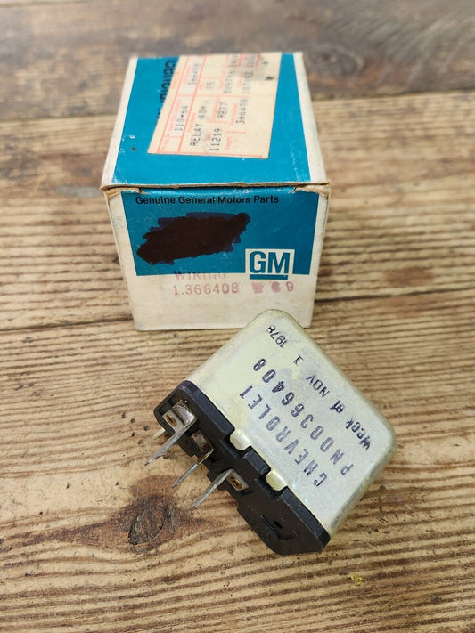 NOS 1975 1976 1977 VEGA MONZA A/C COMPRESSOR TEMPERATURE CUT-OUT RELAY GM 366408