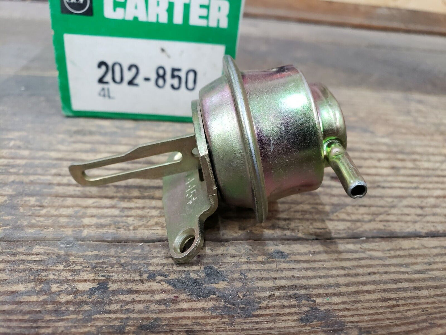 Carter 202-850 Carburetor Primary Choke Pull-Off 1975-1976  Rochester 1-BBL Carb