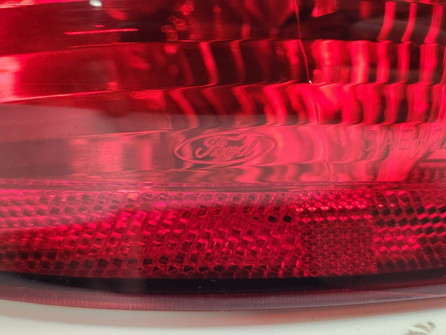 6441933